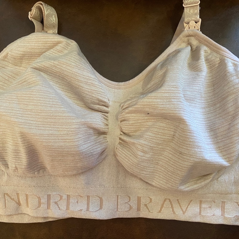 Kindred bravely pumping/ nursing bra